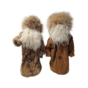 Set of‎ 2 Vintage Rustic Santa Claus Figurines with Mink Fur and Leather Coats